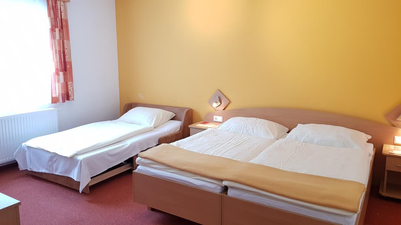 Hotel Roseggerhof à Sankt Kathrein am Hauenstein Extérieur photo