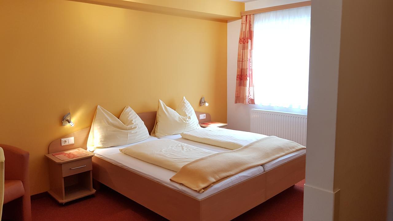 Hotel Roseggerhof à Sankt Kathrein am Hauenstein Extérieur photo